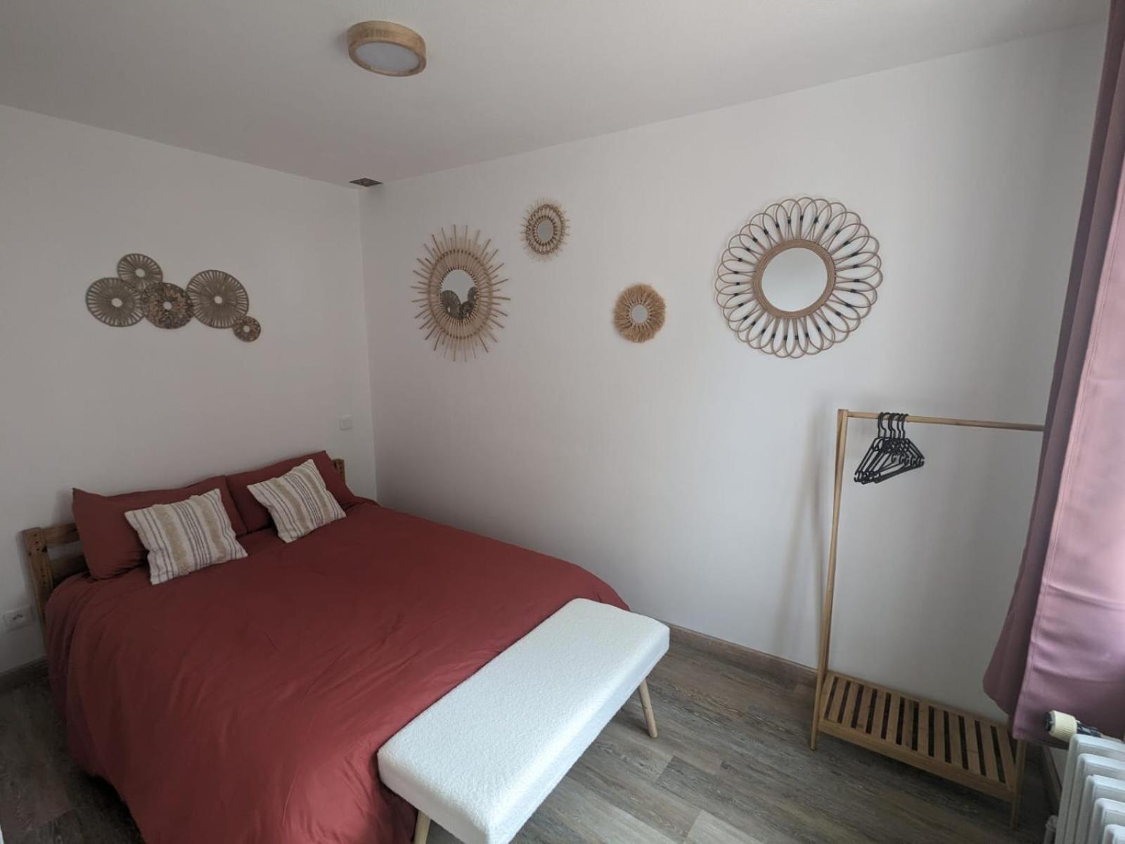Marmoza - Maison Plein Coeur De Village Saint-Geniez-dʼOlt 외부 사진
